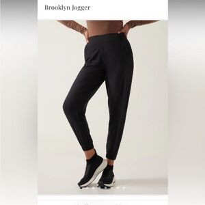 Athleta Brooklyn Jogger Pants Size 4 Black C24
